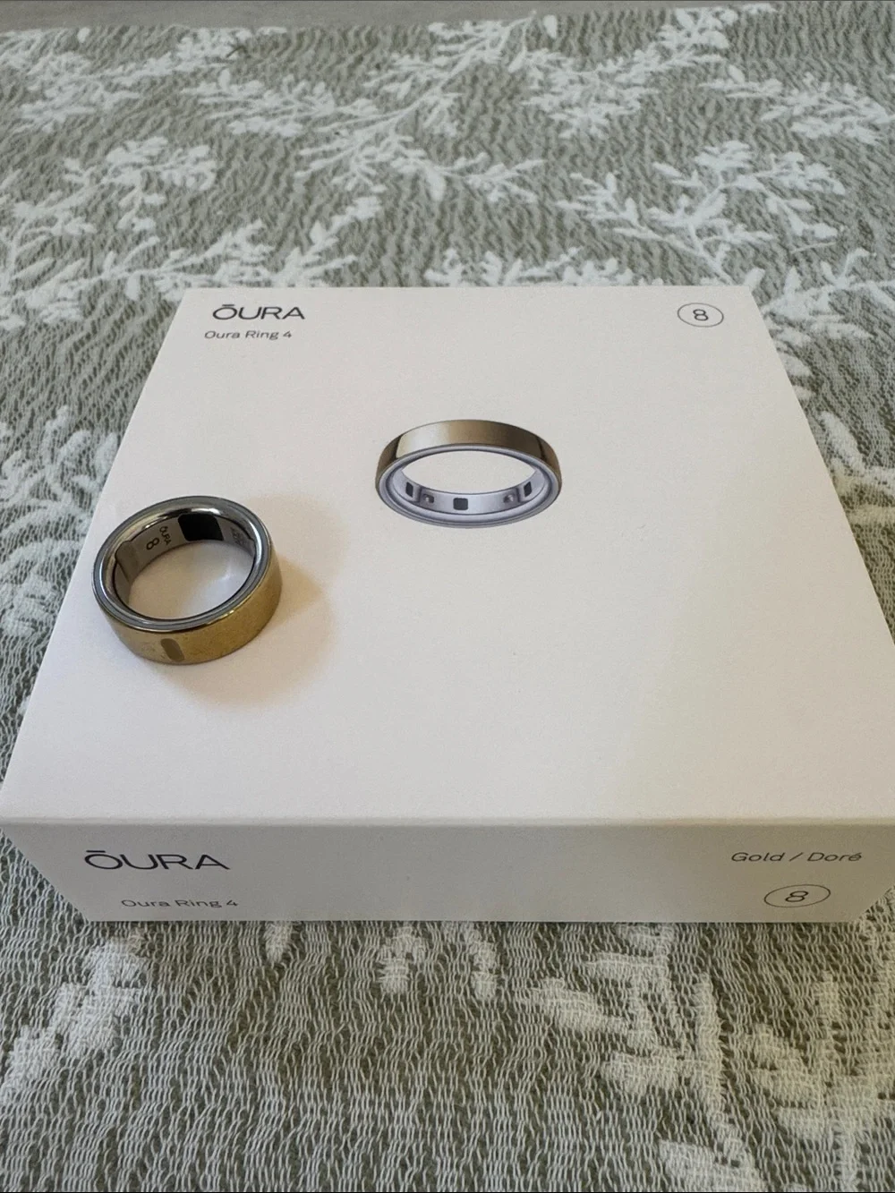 Oura Ring 4 Gold Size 8